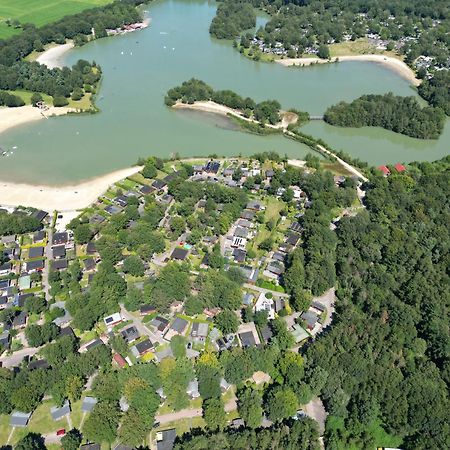 Gezellig Chalet Met 2 Slaapkamers En Zicht Op Het Water Erm Dış mekan fotoğraf