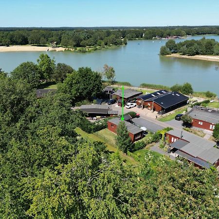 Gezellig Chalet Met 2 Slaapkamers En Zicht Op Het Water Erm Dış mekan fotoğraf